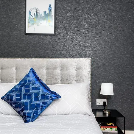 New - Yorksha Luxury - - Fast Wifi شقة *